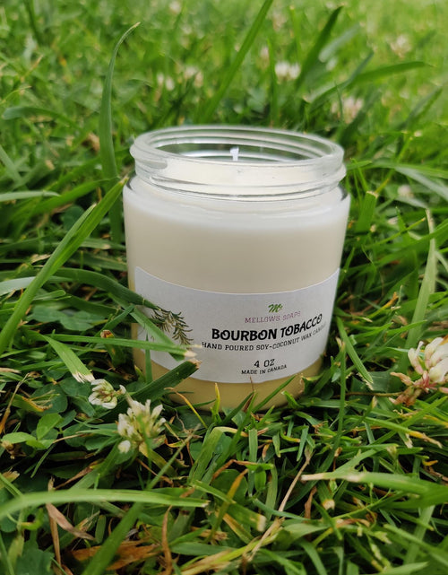 Load image into Gallery viewer, Bourbon Tobacco Candles
